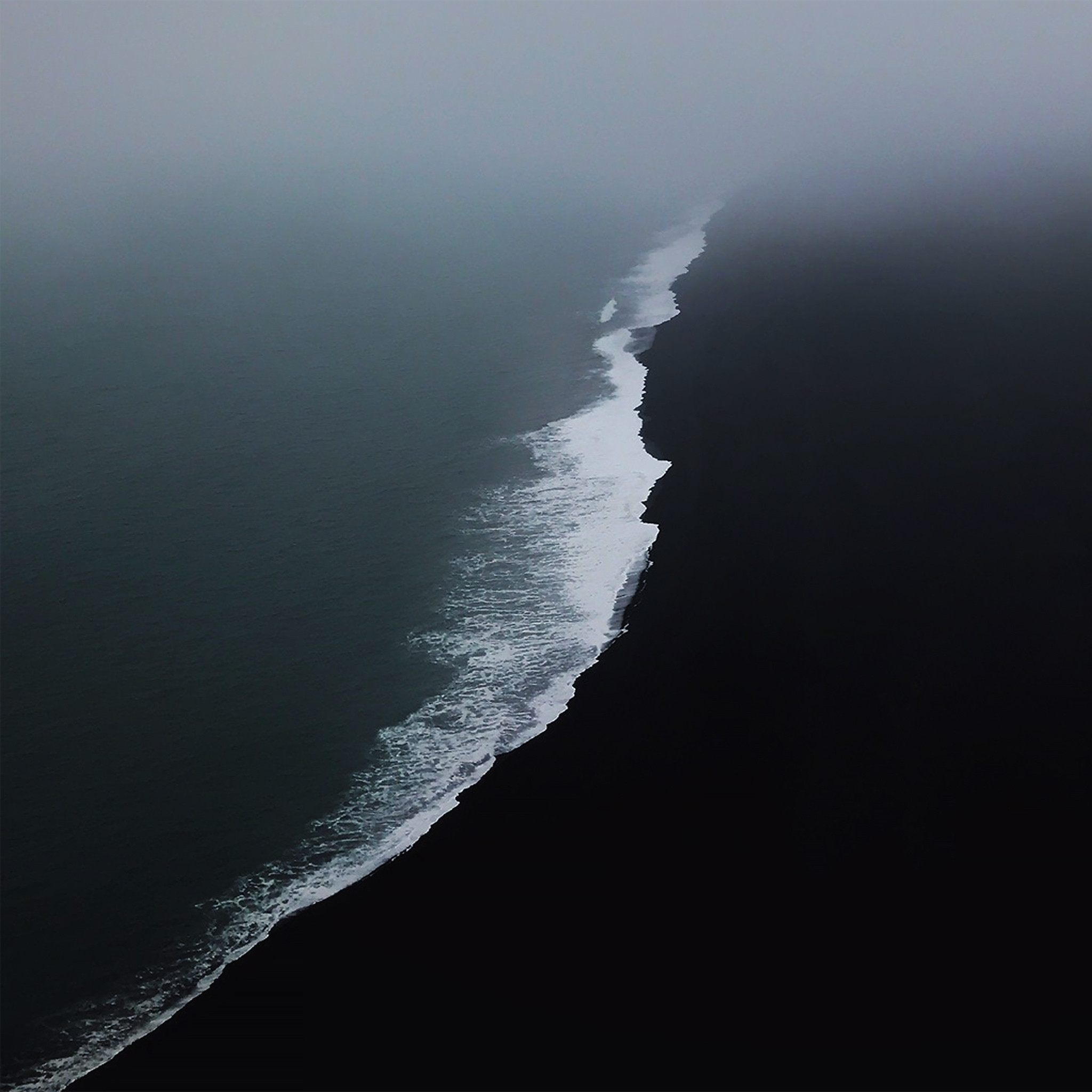 Ocean Black - Wallpapers Central