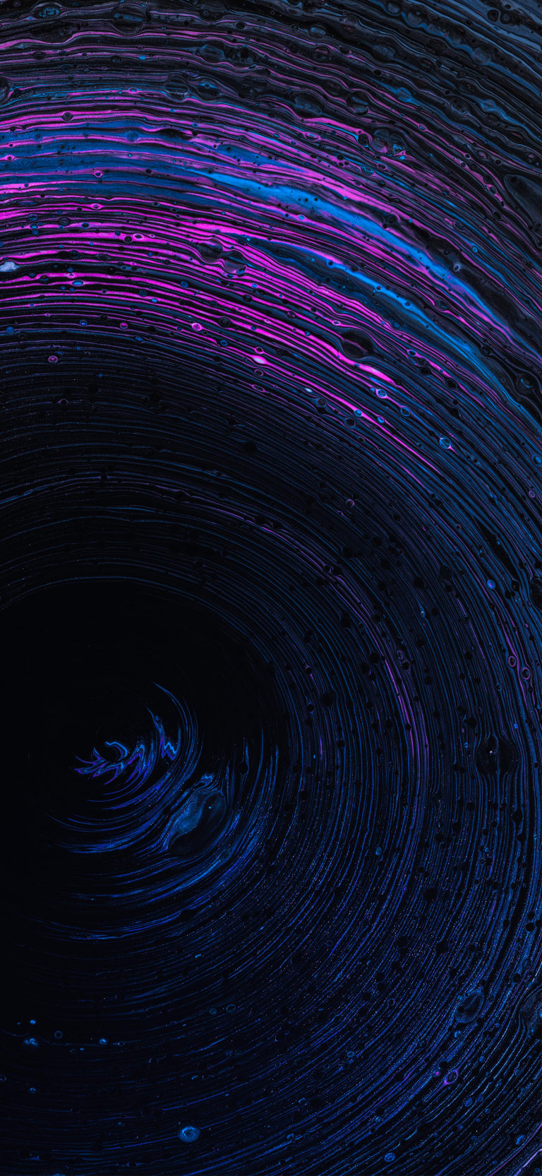 Default wallpaper of Black Hole