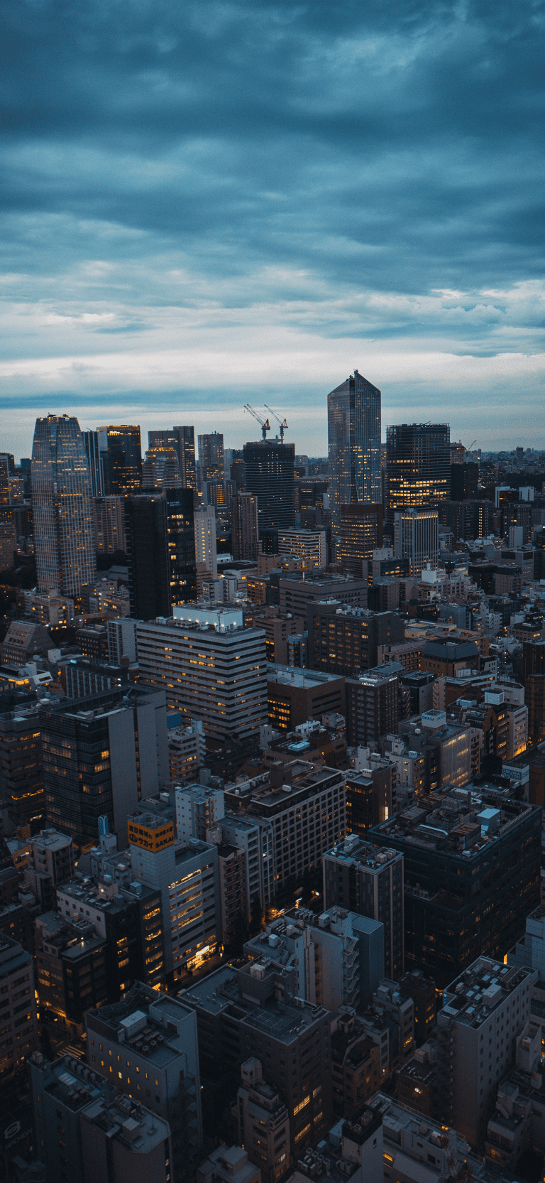 Default wallpaper of City Skyscrapers Night