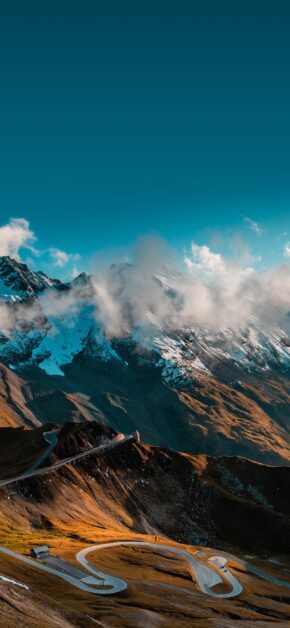 Crossing Mountain