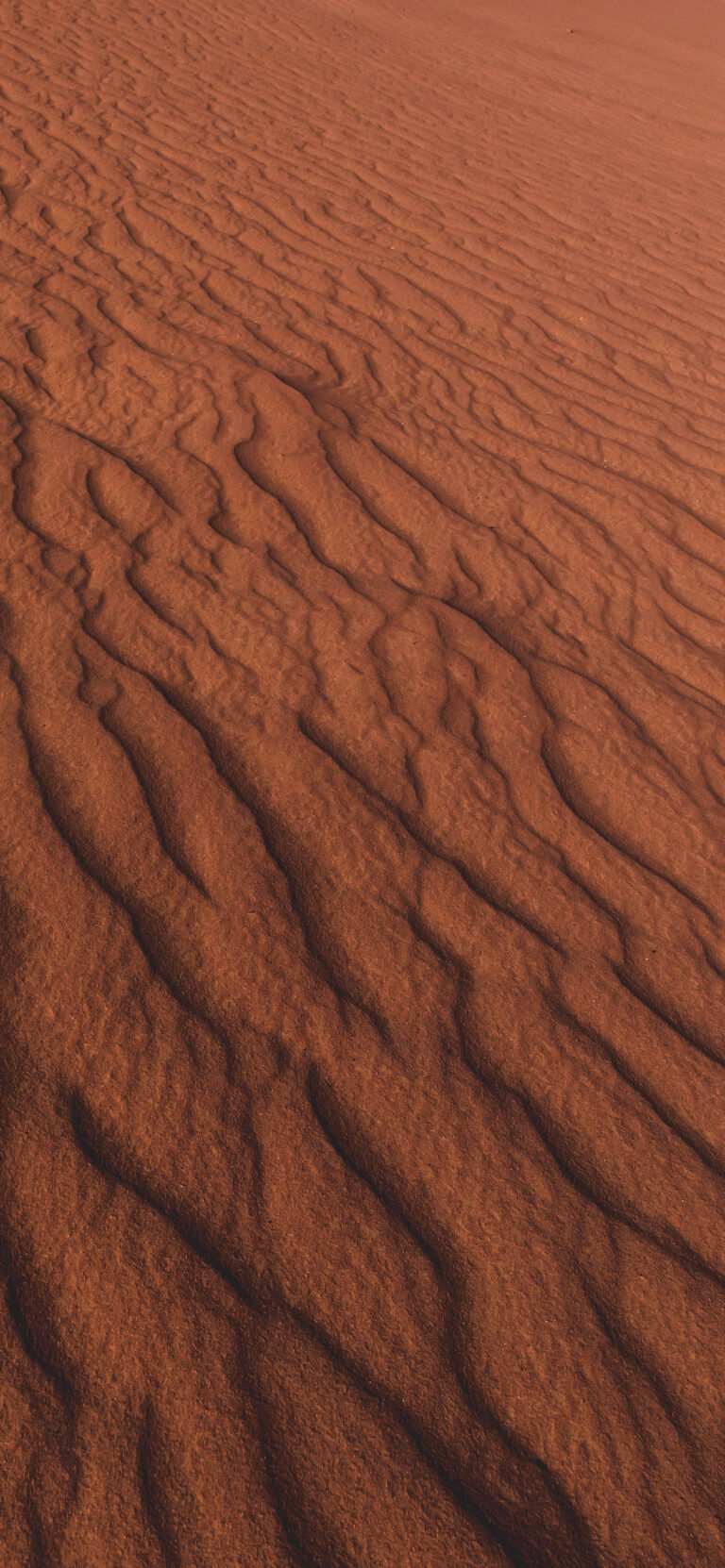 Default wallpaper of Desert Waves