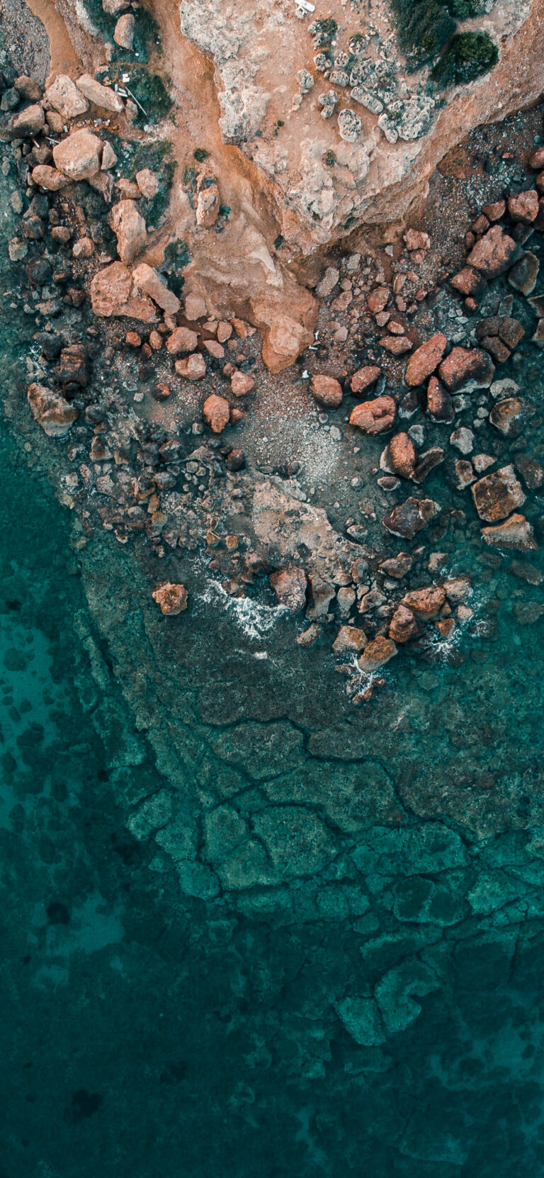 Default wallpaper of Rocks