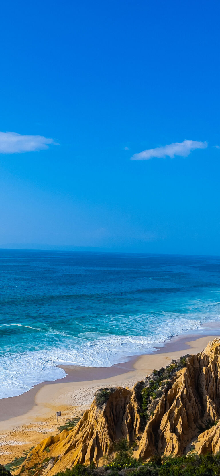 Default wallpaper of Portugal Galé Beach