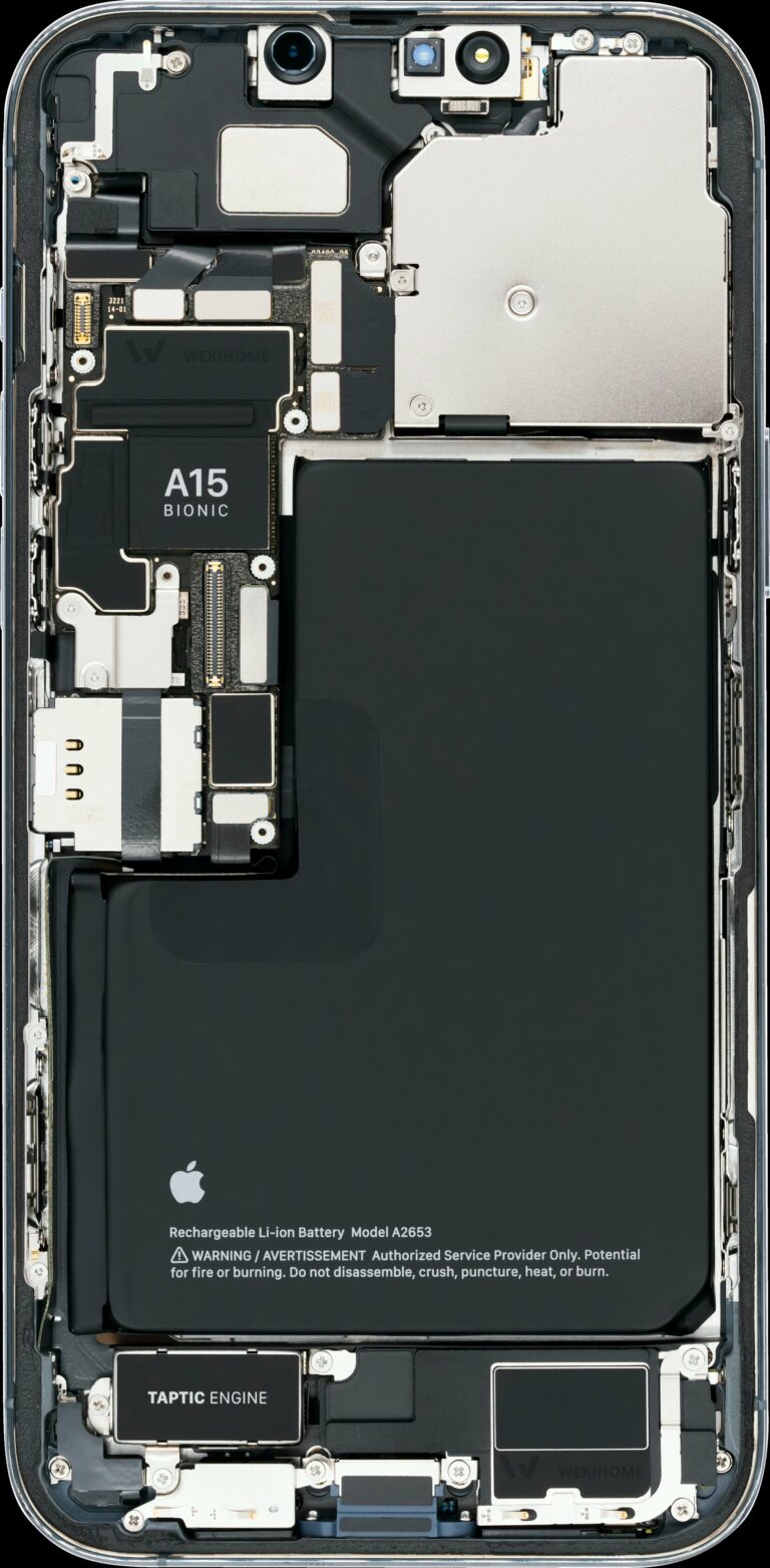 Default wallpaper of iPhone 13 Pro X-Ray | Internals