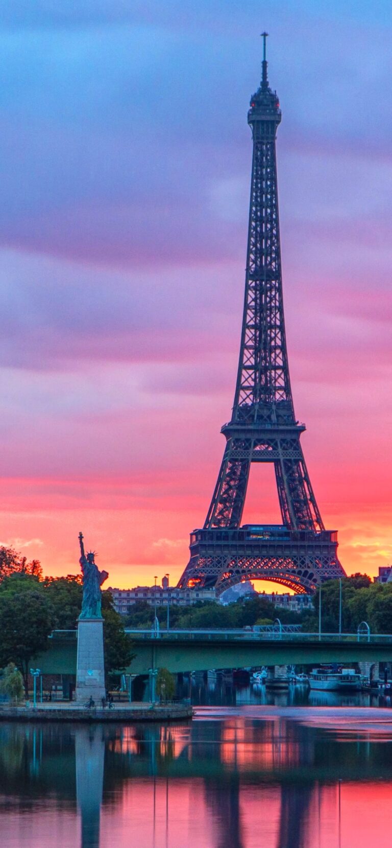 Default wallpaper of Paris | LIVE Wallpaper