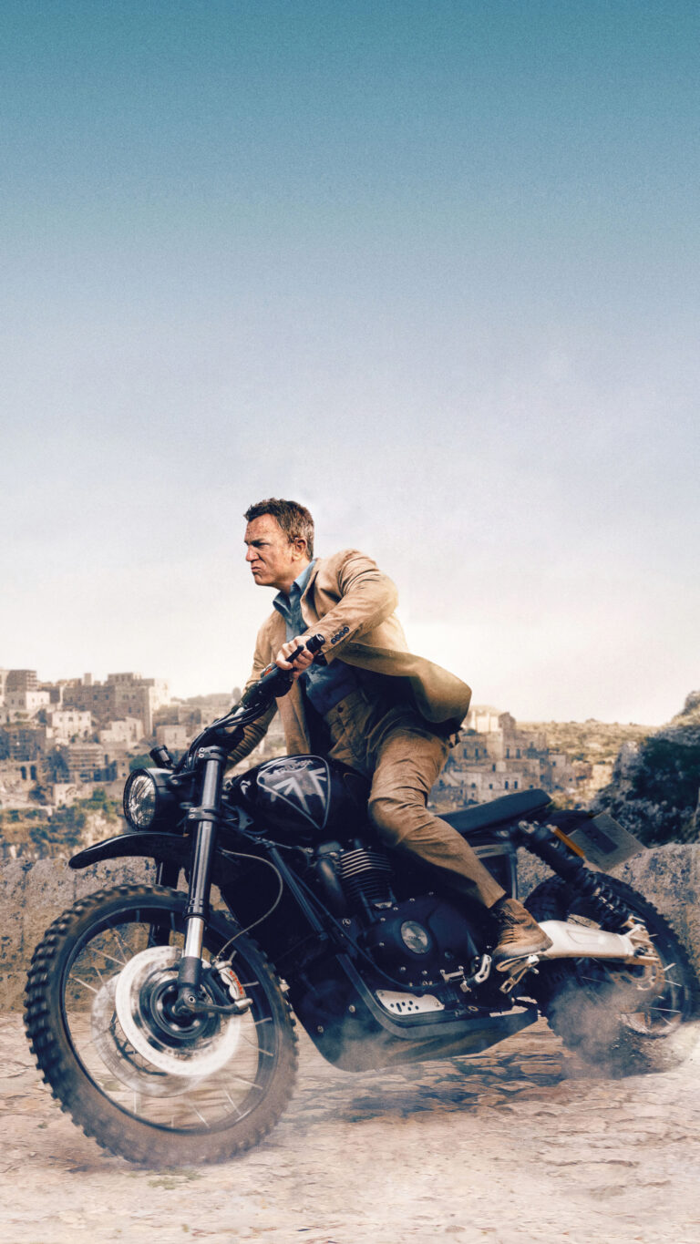 Default wallpaper of Daniel Craig No Time To Die