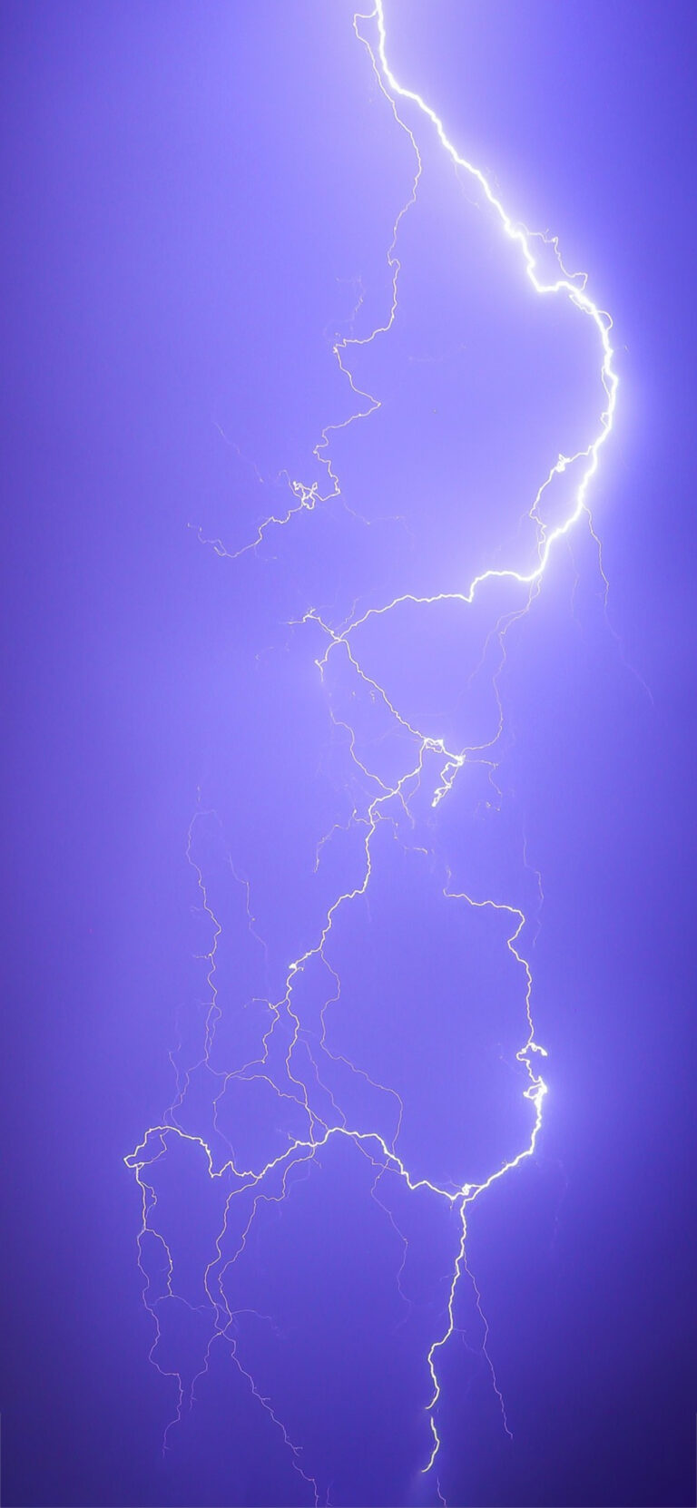 Default wallpaper of Purple Lightning