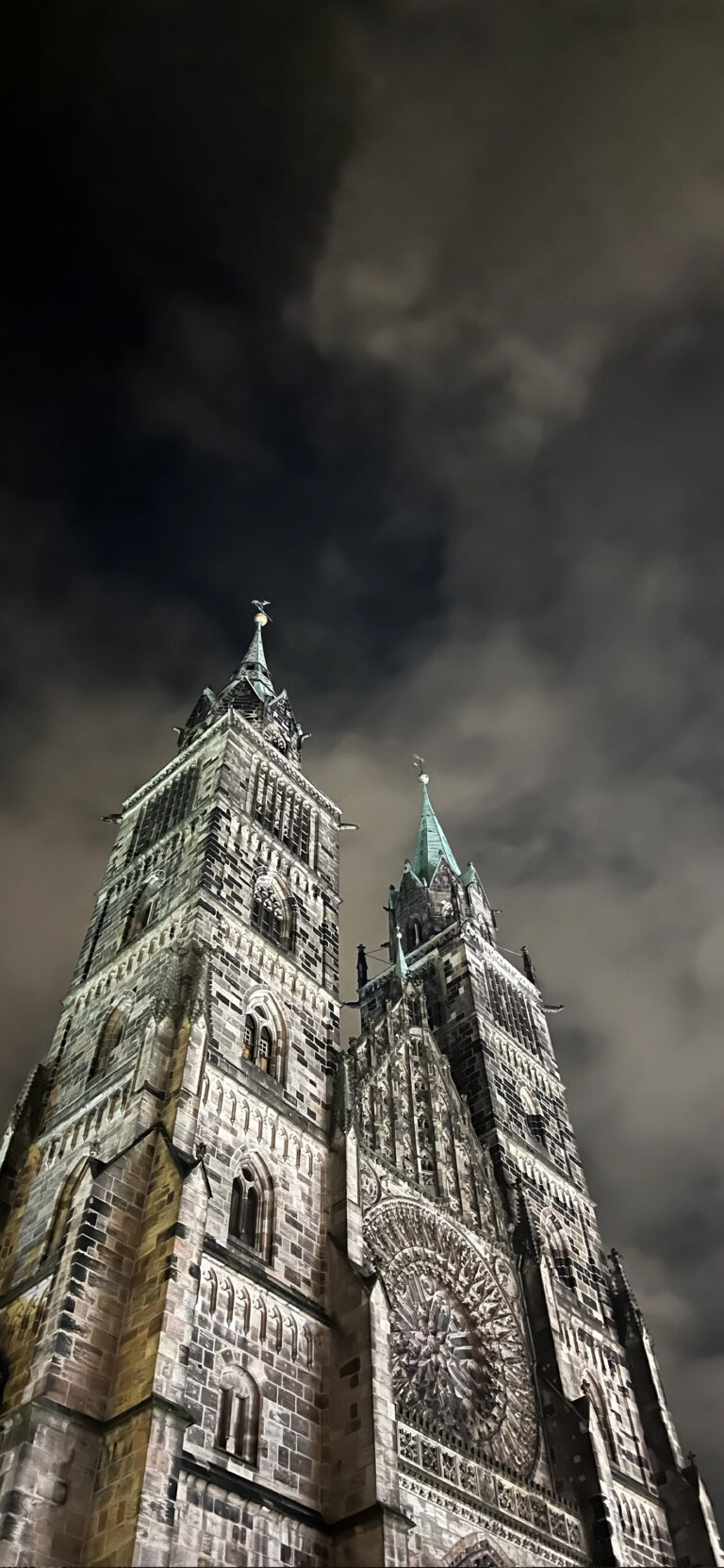 Default wallpaper of Kirche Sankt Lorenz (Munich)