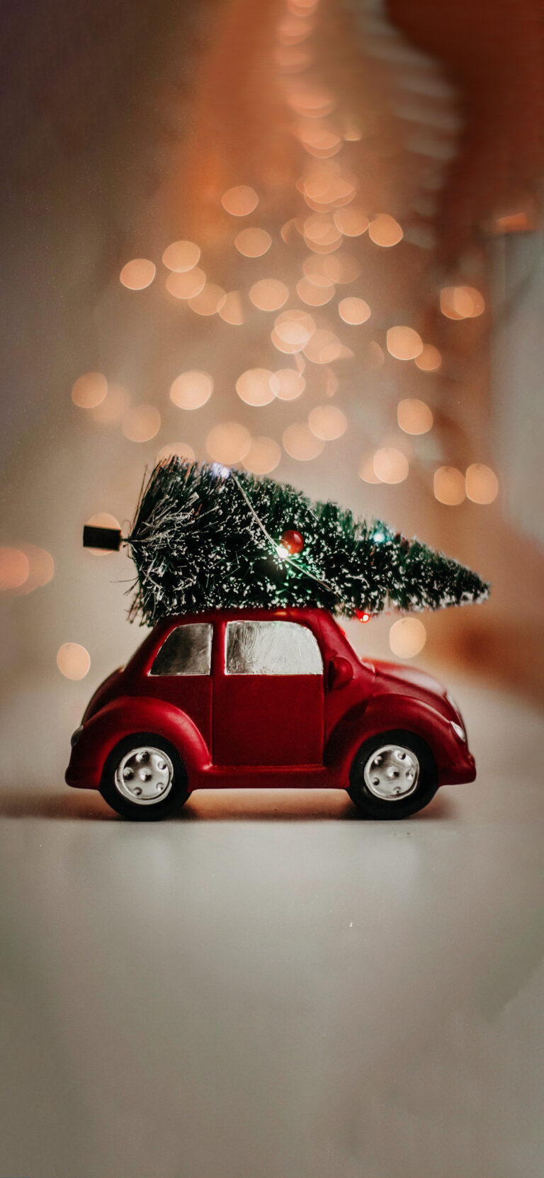 Default wallpaper of Christams – Car Toy