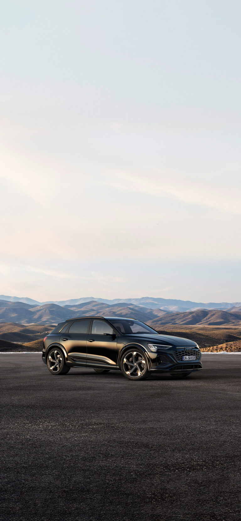 Default wallpaper of Audi SQ8 E-Tron