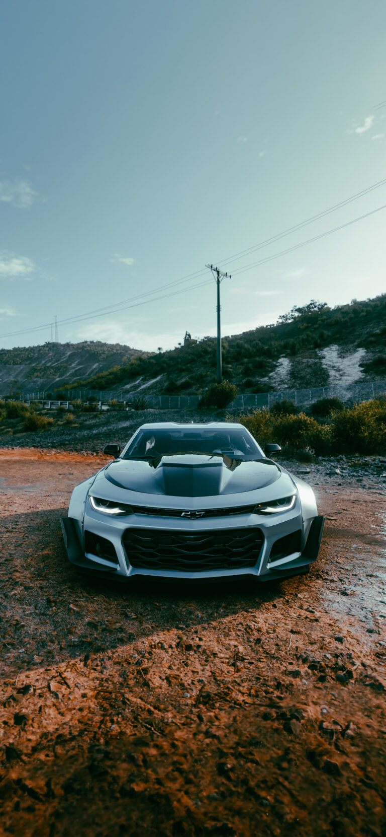 Default wallpaper of Camaro