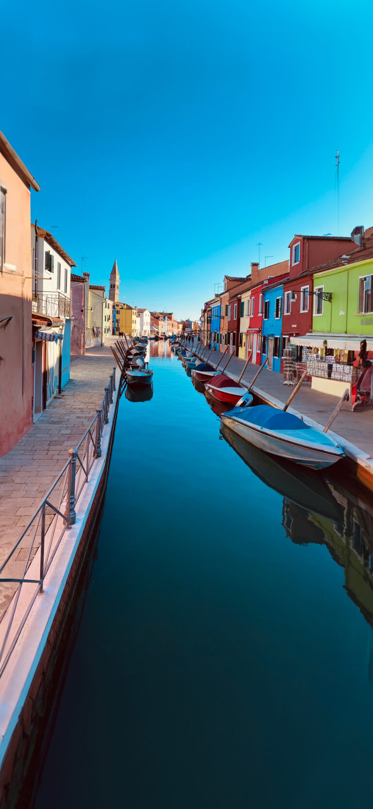 Default wallpaper of Burano Island, Venice | Around the World