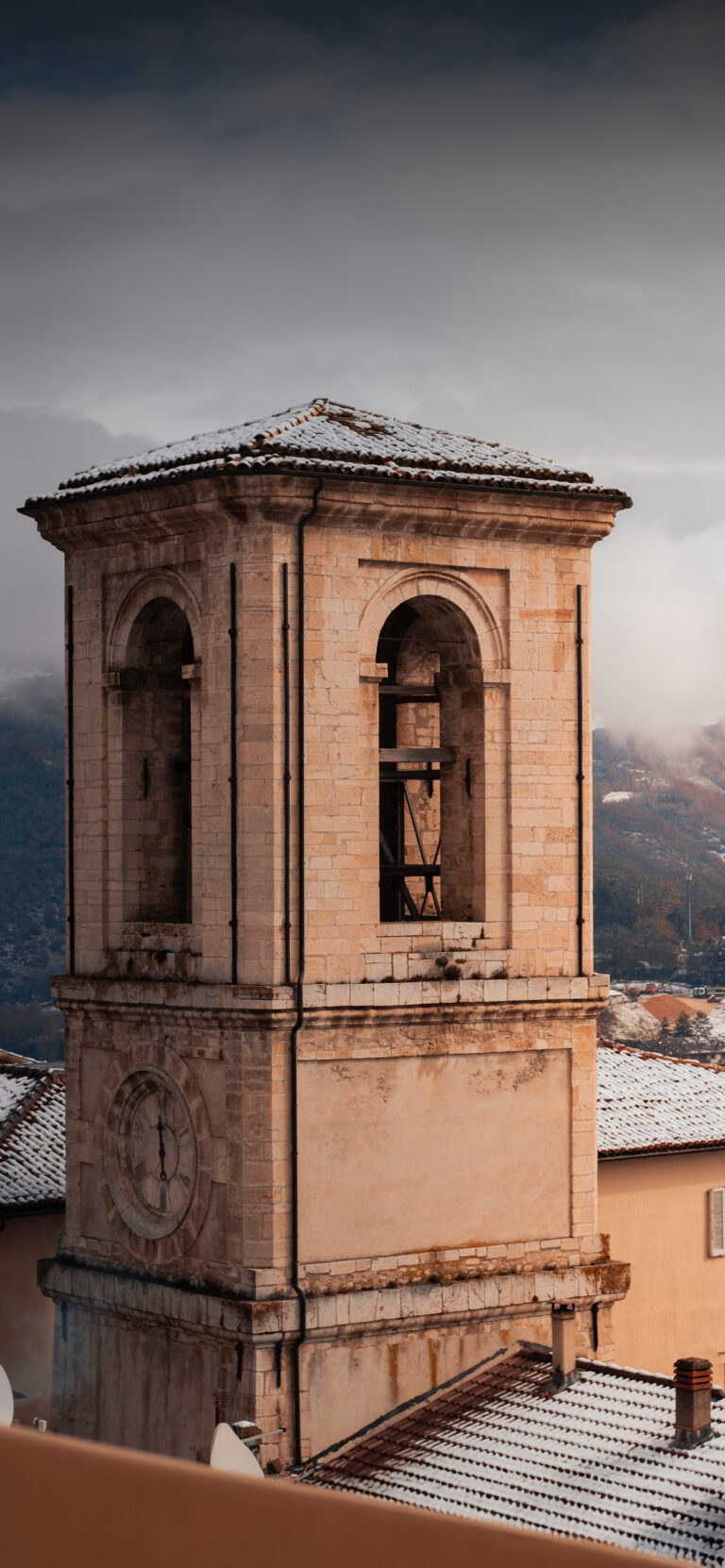 Default wallpaper of Tower of Umbre, Italy | Around the World