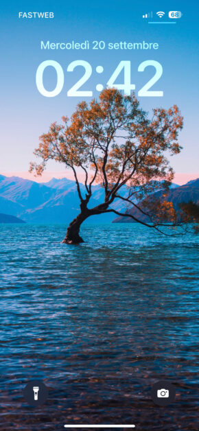 Lake Wanaka, New Zealand | Depth Effect