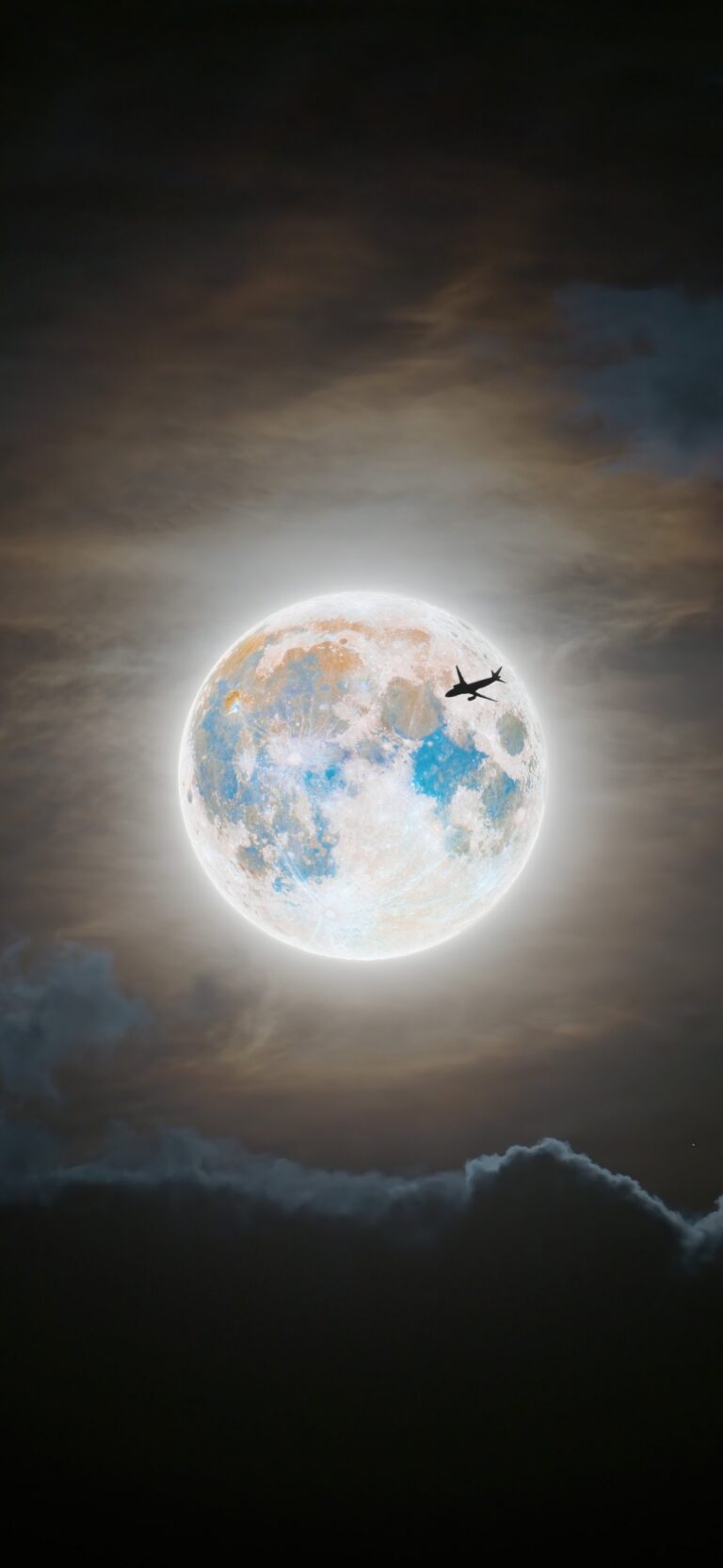 Default wallpaper of Full Moon Flight