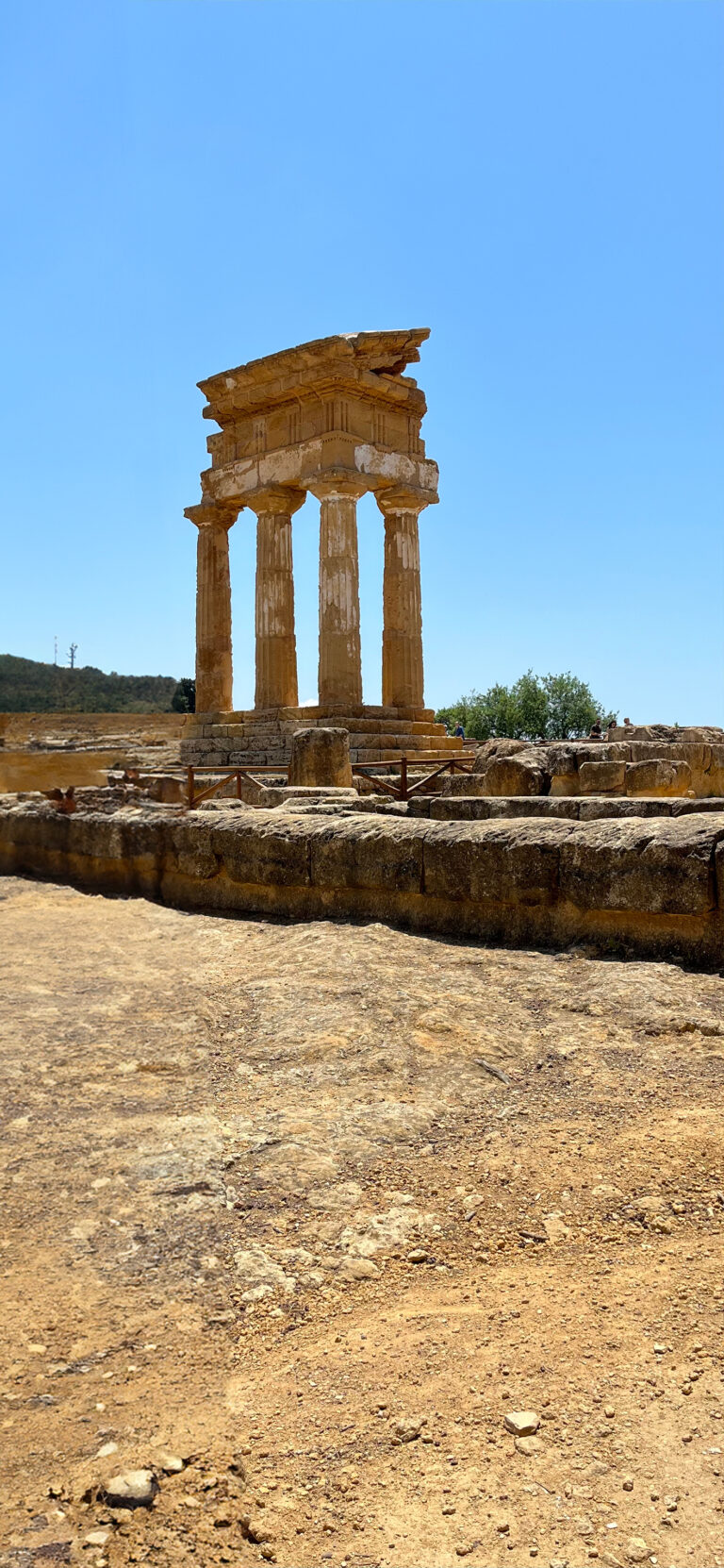 Default wallpaper of Valle dei Templi Agrigento | Depth Effect