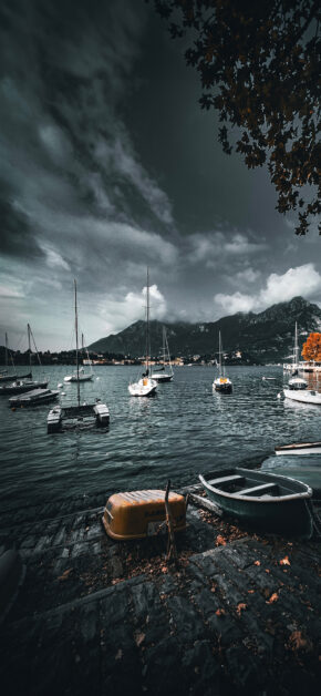Lake Lecco, Italy | Around the World