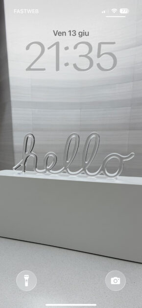 Hello | Liquid Glass v.1