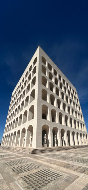 Squared Colosseum