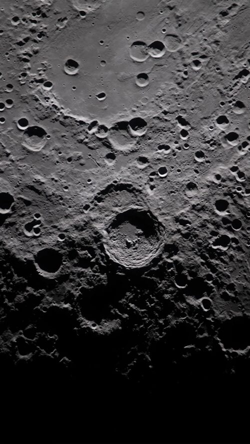 Artemis II - Lunar Flyby Vavilov Crater