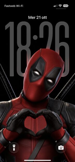 Deadpool Heart Hands | Depth Effect + 3D